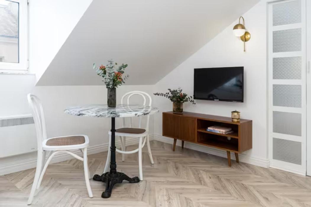 Florianska Old Town Apartments Kraków Zewnętrze zdjęcie